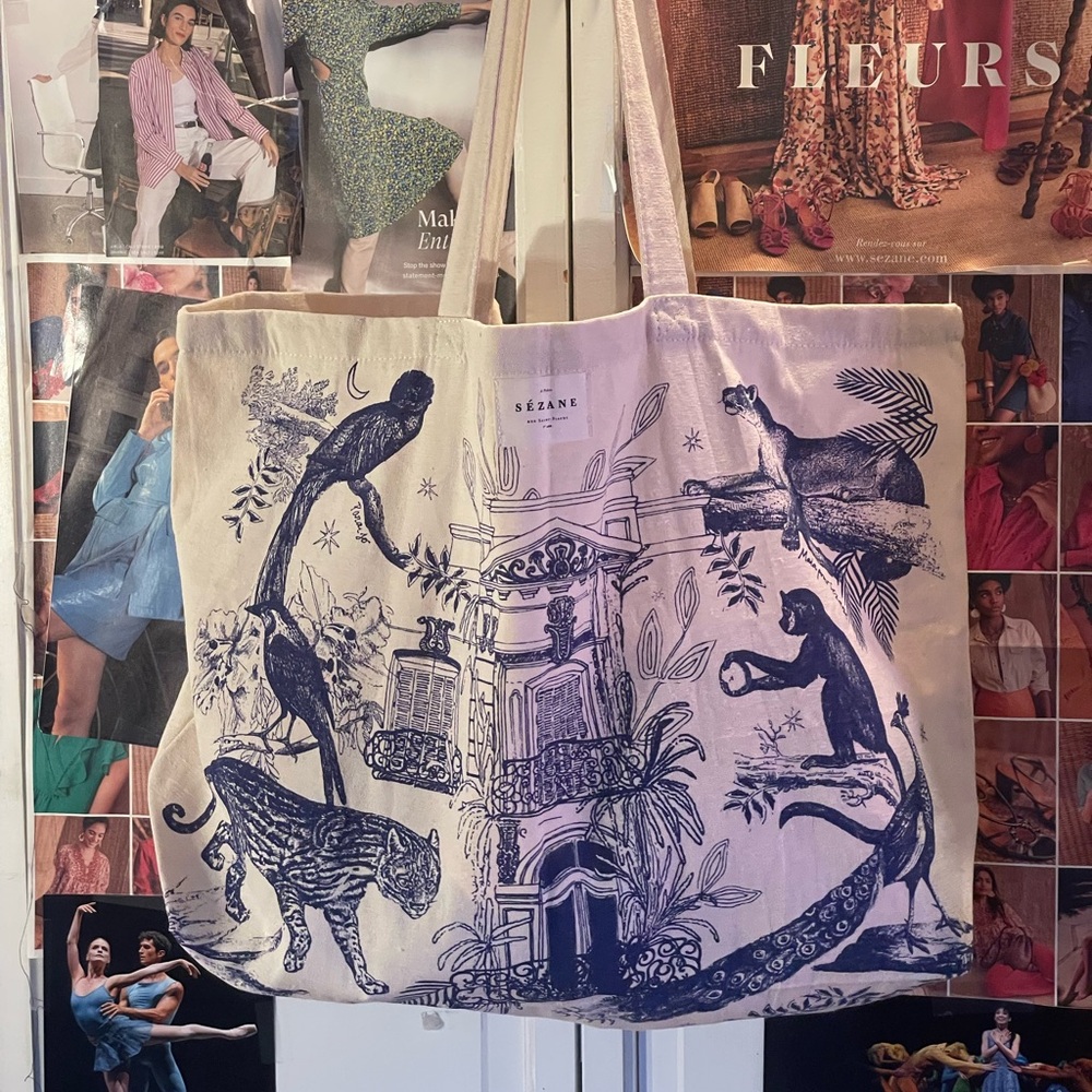 Sezane Cream Canvas Tote with Navy Animal & Architectural Print - Picture 2 of 6